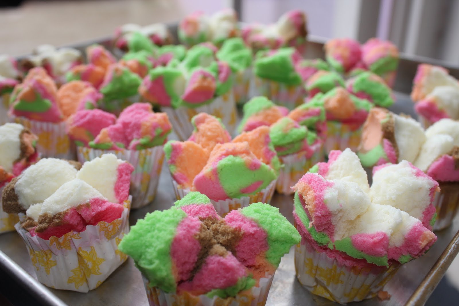 Cara Membuat Kue Kukus Mekar