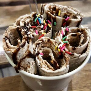 cara membuat es krim roll tanpa mesin