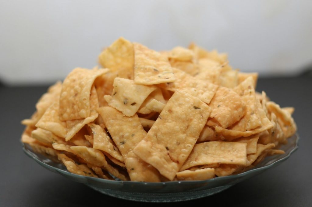 bahan membuat keripik bawang seledri