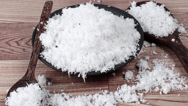 cara efisien parut kelapa kecil
