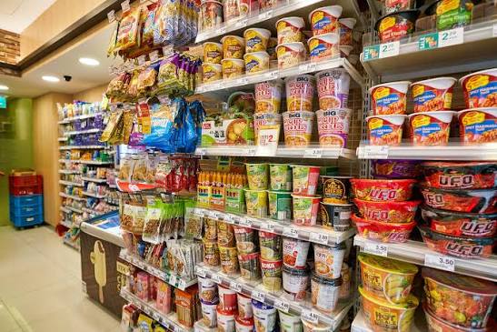 cara memantau barang dagangan dengan pencatatan stok yang teratur