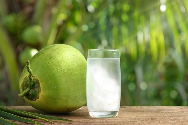 Bisnis Kelapa Muda Kupas